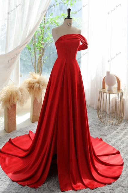 One Shoulder A-line Satin Prom Gown With High Split