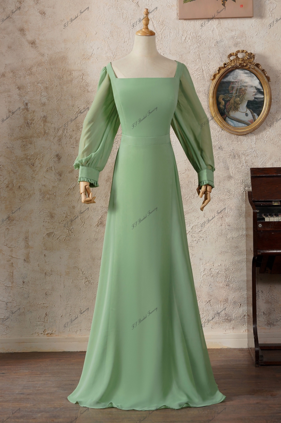Elegant Long Sleeve Square Neckline Bridesmaid Dress