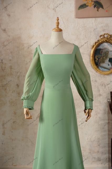 Elegant Long Sleeve Square Neckline Bridesmaid Dress