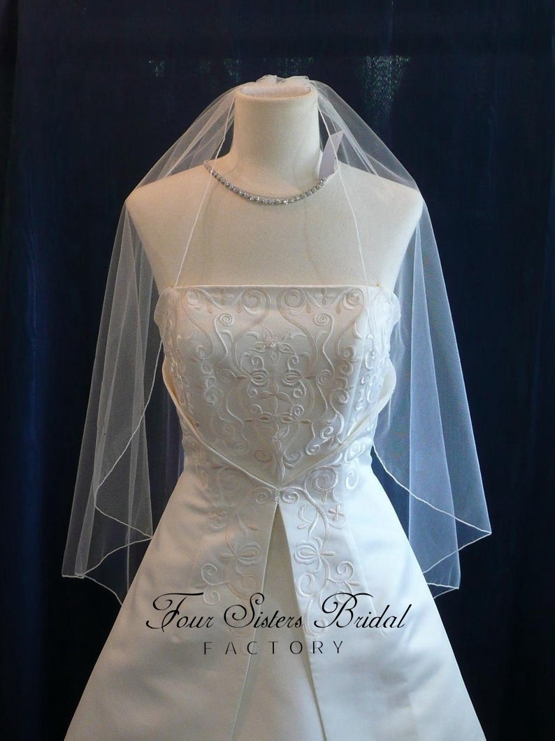 Simple Elegant Veils