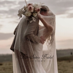 Bridal Veil With Pearls