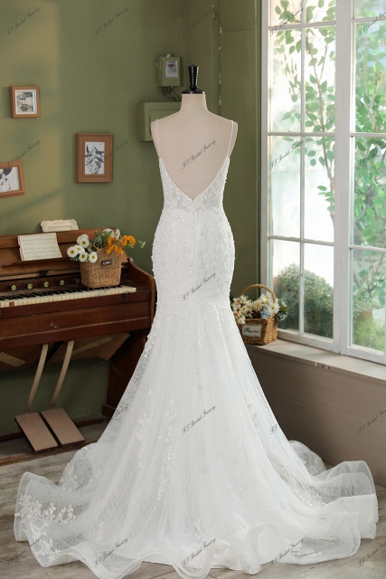 Stunning 3D Floral Lace Appliques Mermaid Wedding Dress