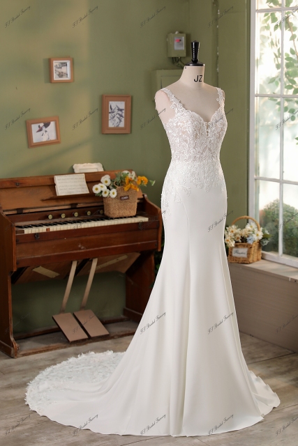 Lace Crepe Mermaid Bridal Dress