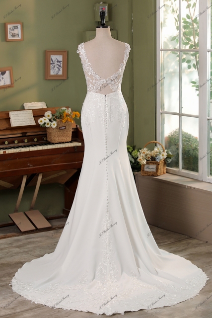 Lace Crepe Mermaid Bridal Dress