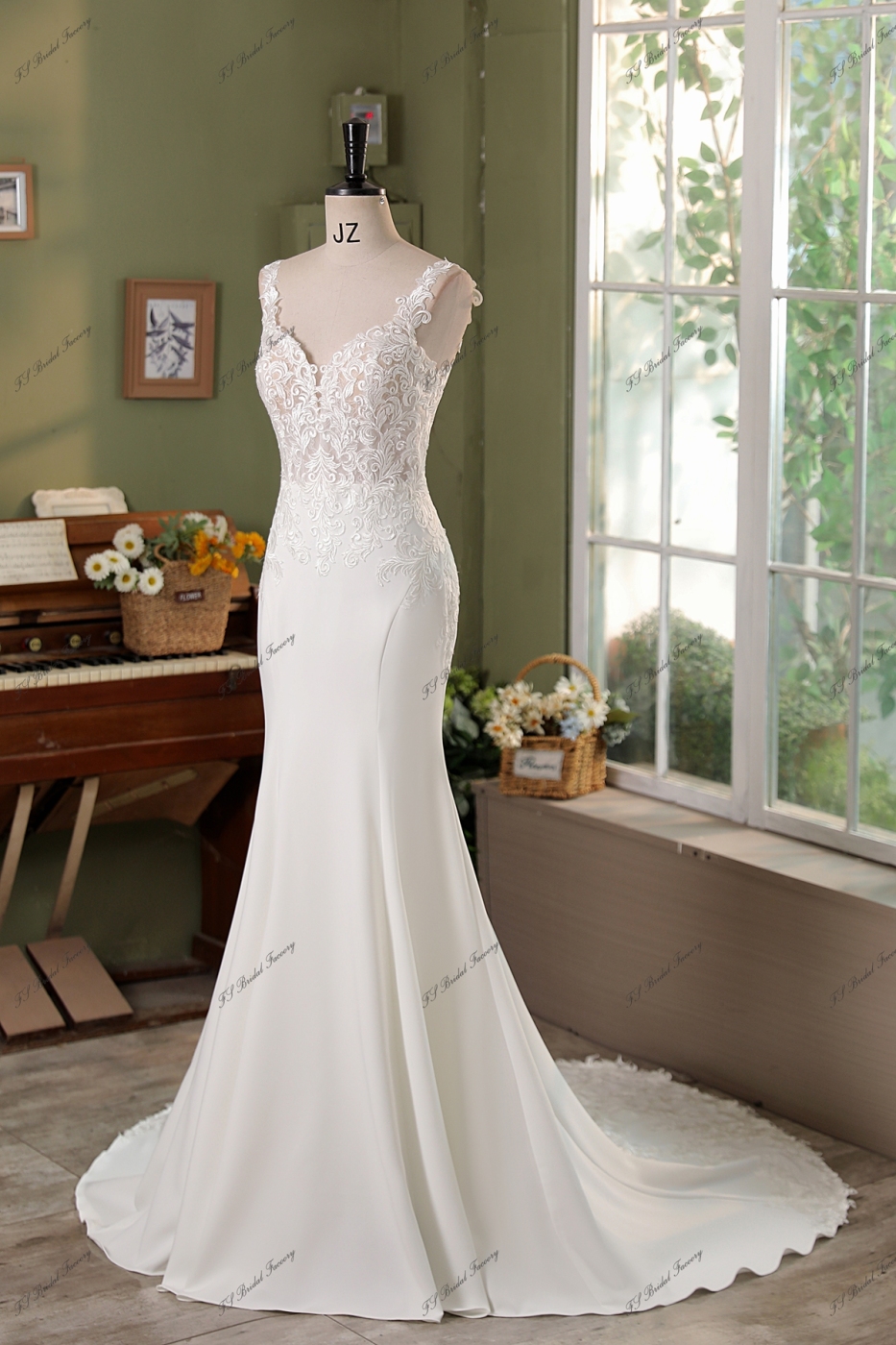 Lace Crepe Mermaid Bridal Dress