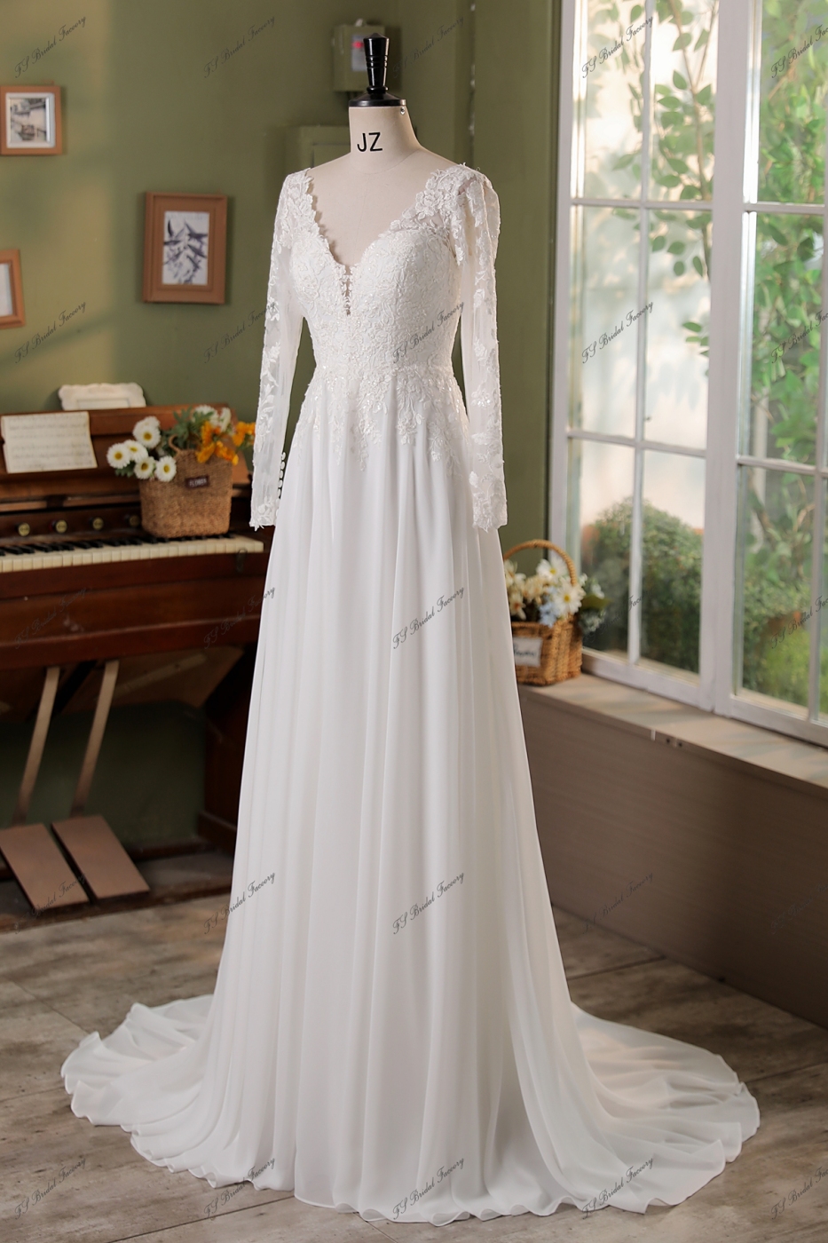 Long Sleeve Beading Lace A Line Chiffon  Wedding Dress