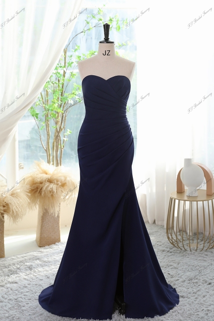 Sweetheart Mermaid Strapless Prom Gown With Split