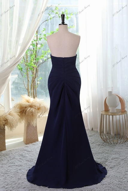 Sweetheart Mermaid Strapless Prom Gown With Split