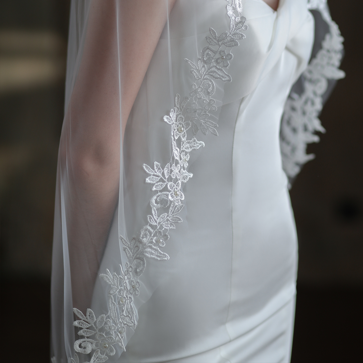 Short Bridal Veil