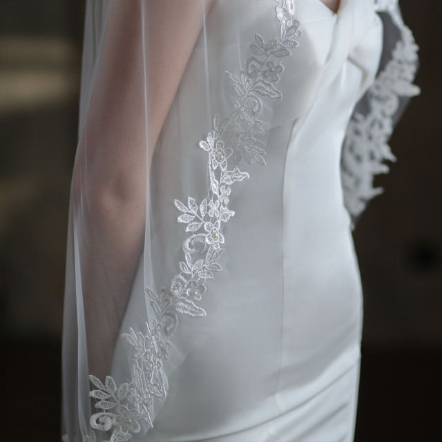 Short Bridal Veil
