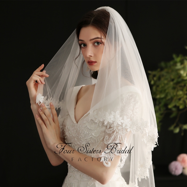 Two Layers Lace Bridal Veils