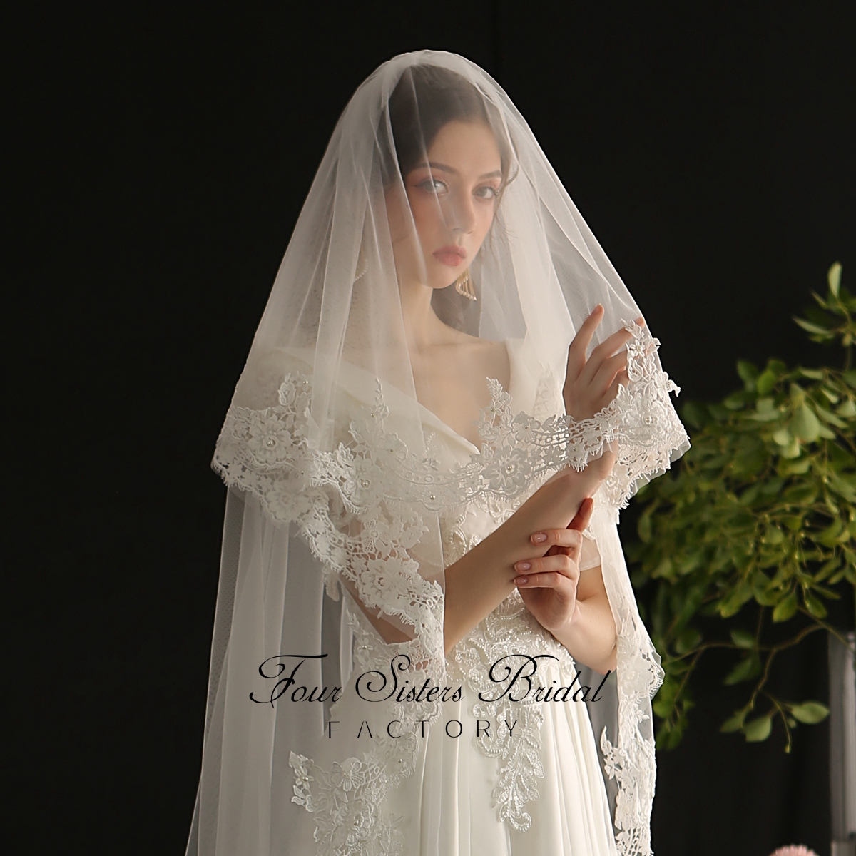 91 Inches Big Flowers Sequin Floral Lace Veil