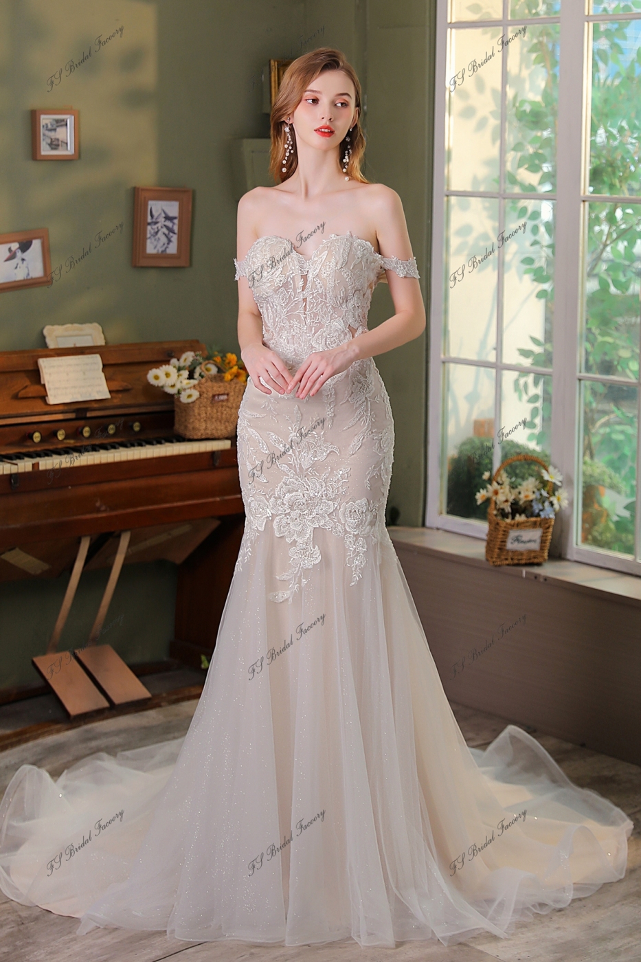 Detached Off Shoulder Straps Glitter Mermaid Wedding Dress