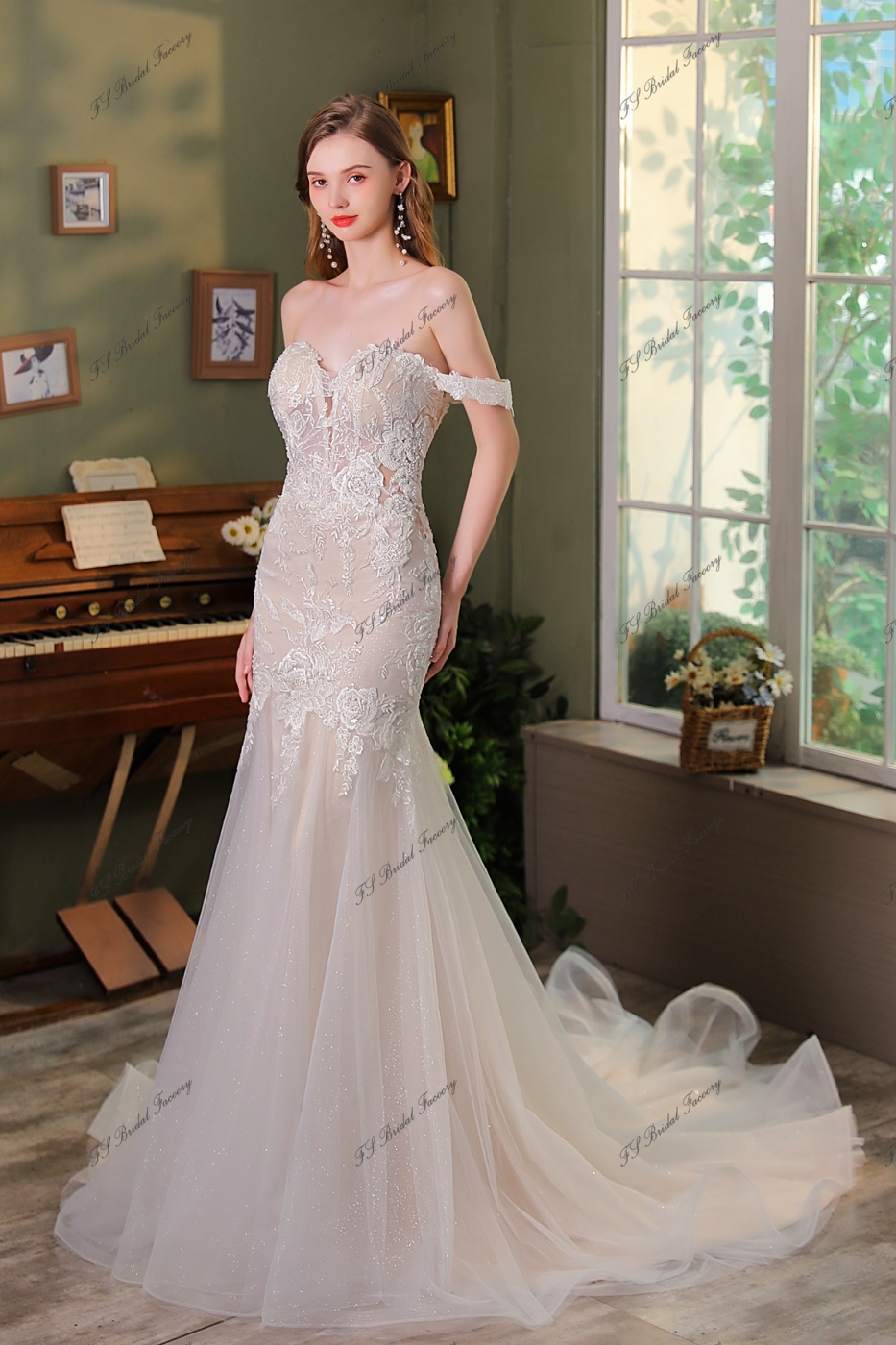 Detached Off Shoulder Straps Glitter Mermaid Wedding Dress