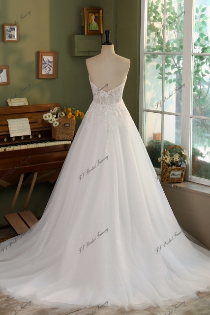 A-line Beading Wedding Gown With Sweetheart And High Split