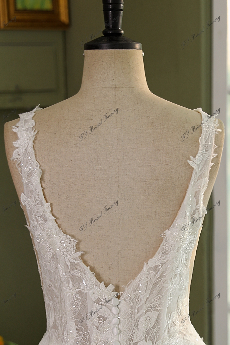 Modern  Lace Wedding Dress With Tulle Plug In