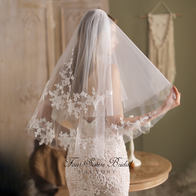 Two Layers Lace Veils