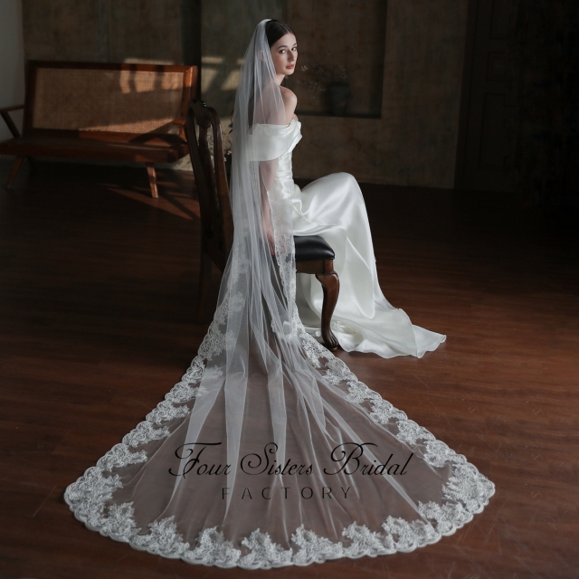 98  Inches  Wide Soft Lace Hem Bridal Veils