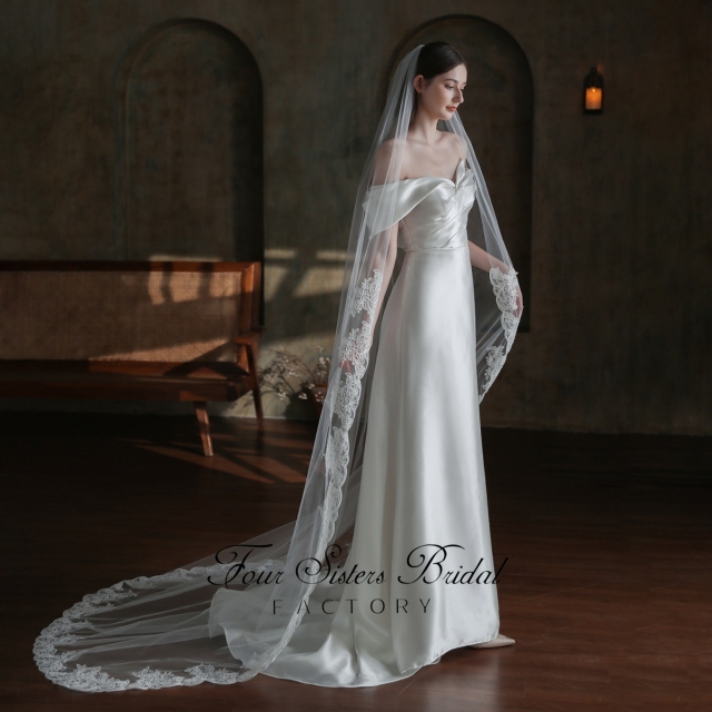 98  Inches  Wide Soft Lace Hem Bridal Veils