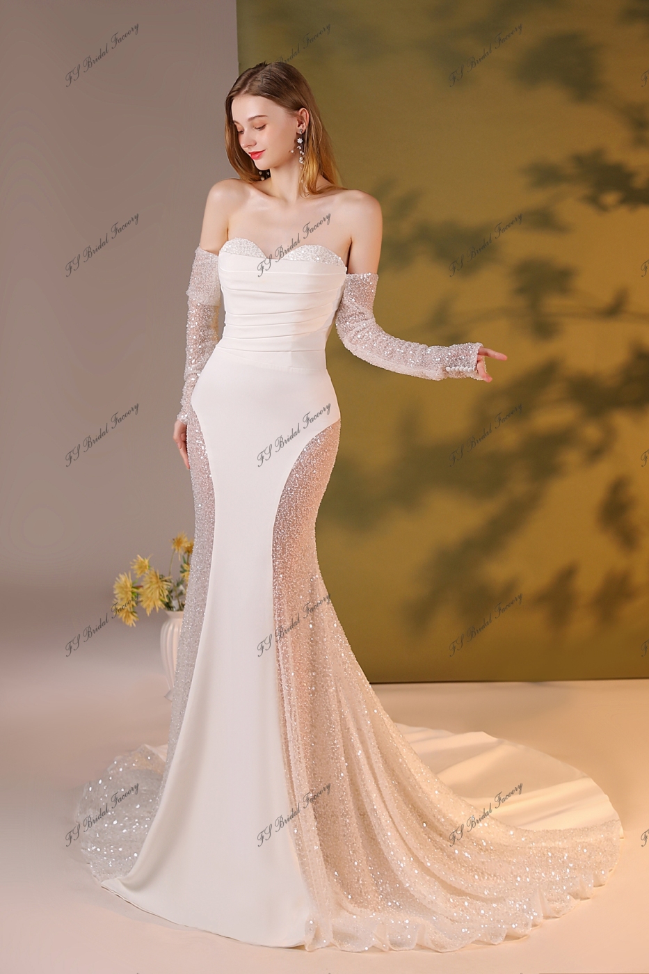 Beading Lace Crepe Bridal Dress With Detached Sleeve
