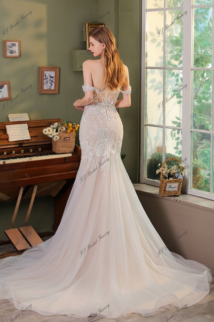 Detached Off Shoulder Straps Glitter Mermaid Wedding Dress