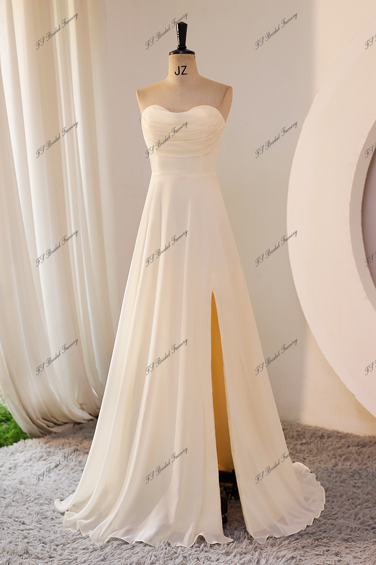 Sweetheart Pleated A-Line Chiffon Bridesmaid Dress in Dove Gray
