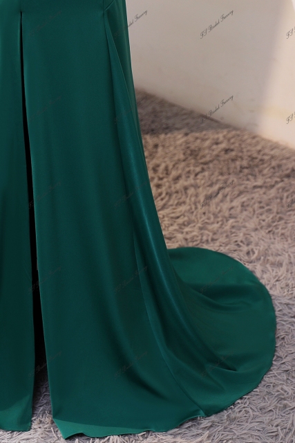 Sweet Heart Mermaid Pleat Satin Bridesmaids Dress With Slit