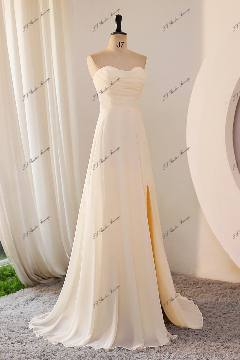 Sweet Heart Pleat Chiffon Split Bridesmaid Dress