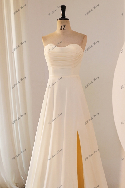 Sweet Heart Pleat Chiffon Split Bridesmaid Dress
