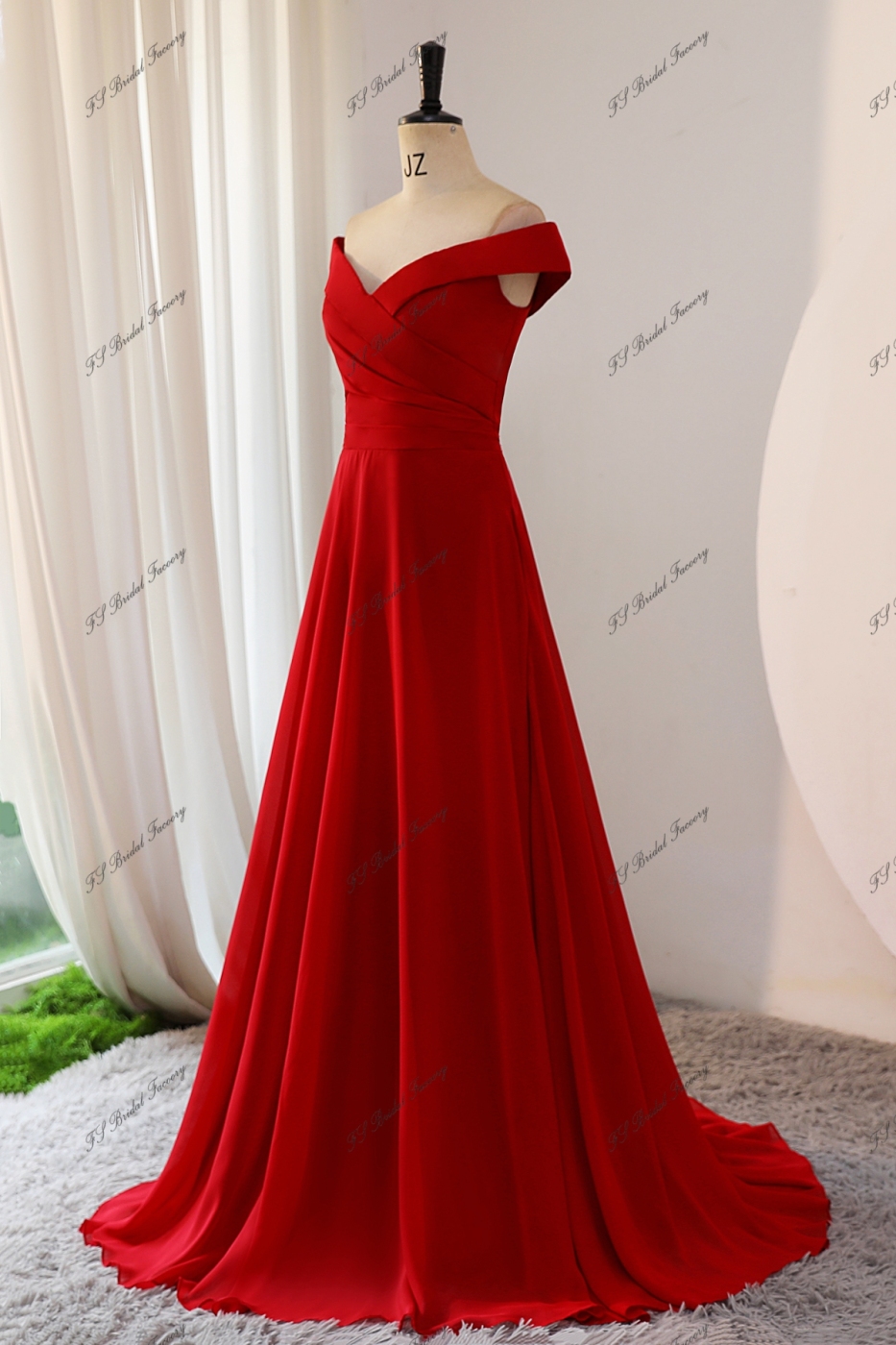Ruffle Neckline Chiffon Bridesmaid Dress With Key Hole