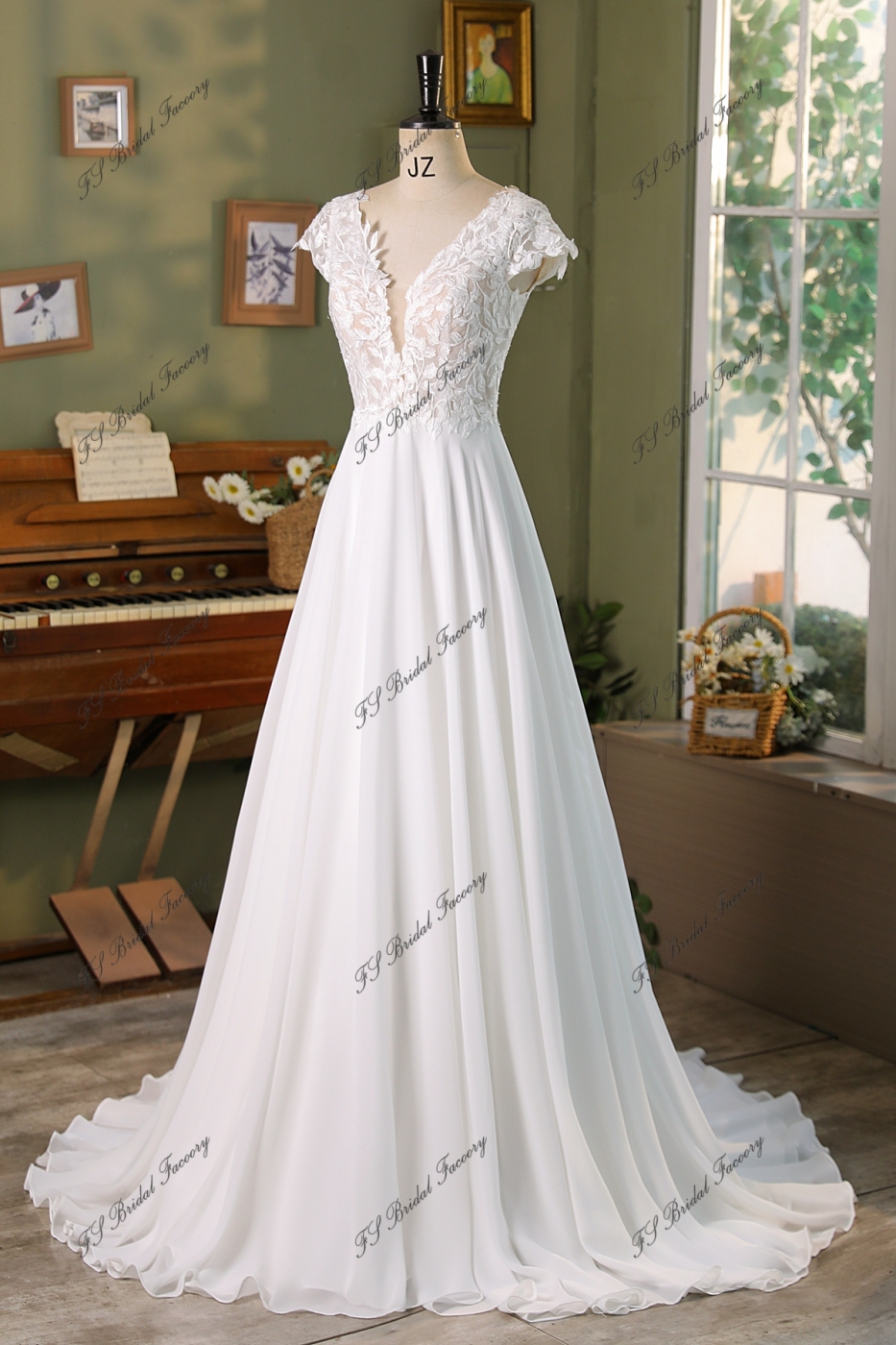 Cap Sleeve A Line Wholesale Lace & Chiffon Evening Dresses