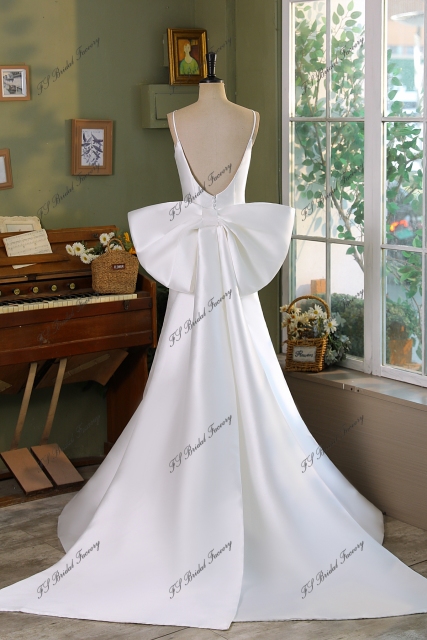 Detached Bow Simple Mikado Mermaid Bridal Dress