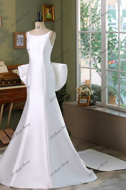 Detached Bow Simple Mikado Mermaid Bridal Dress