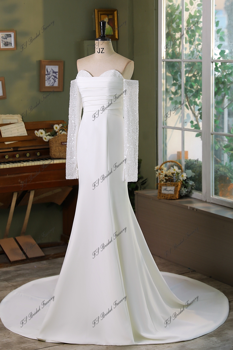 Detached Long Sleeve Beading Lace Crepe Bridal Dress