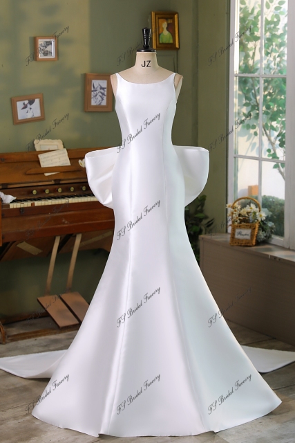 Detached Bow Simple Mikado Mermaid Bridal Dress