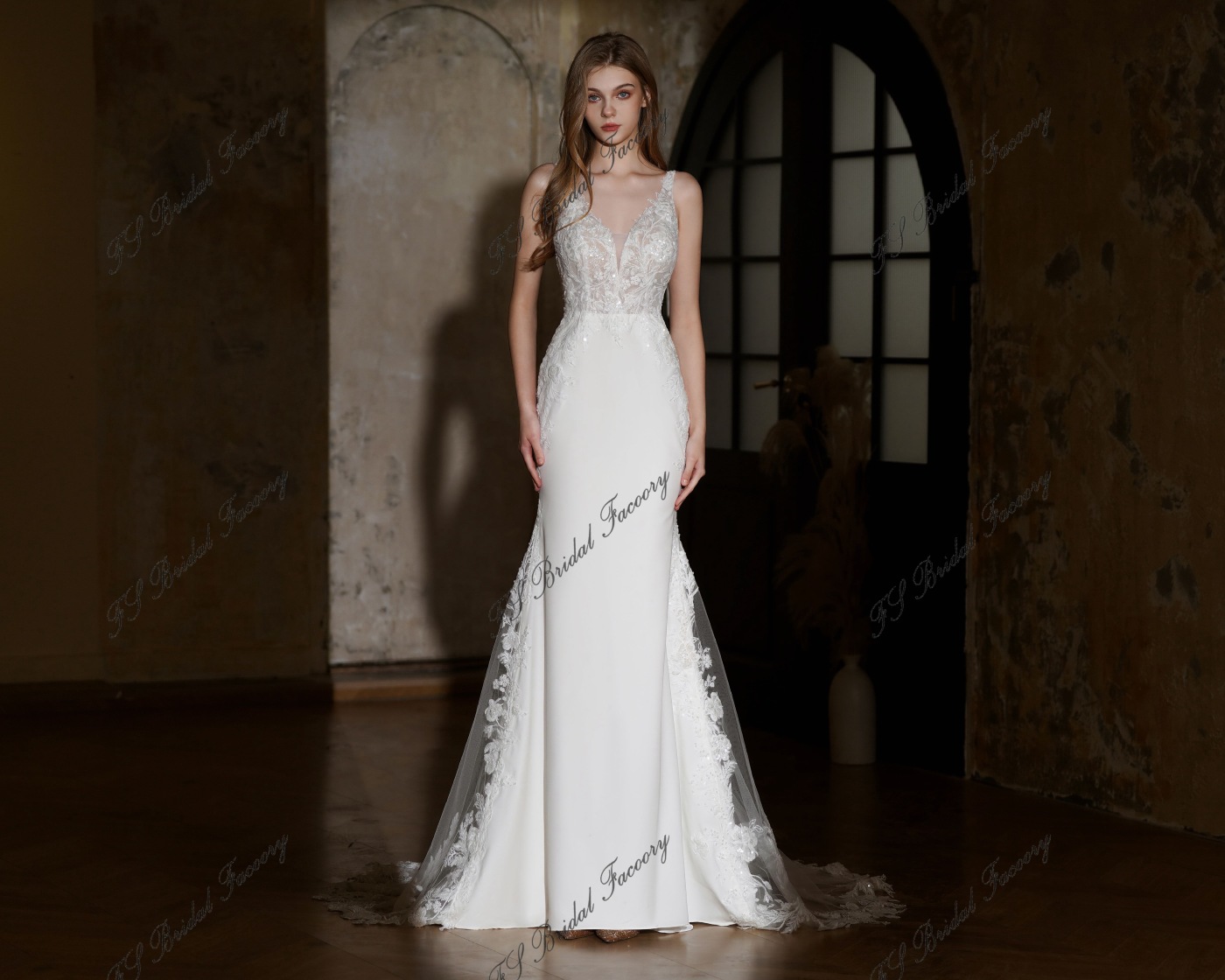 Detached Sleeve Crepe and Fit Wedding Dress