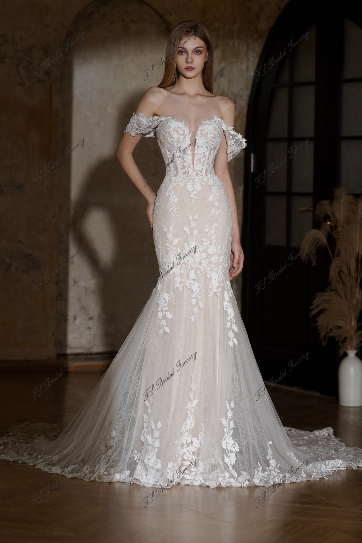 Romantic illusion corset wedding dress With Dramatic Lace Train