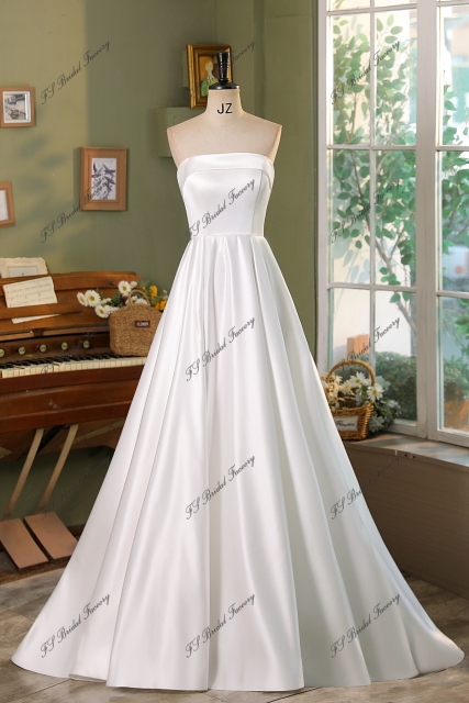 Simple Straight Neckline Bridal Gown With Corset Back