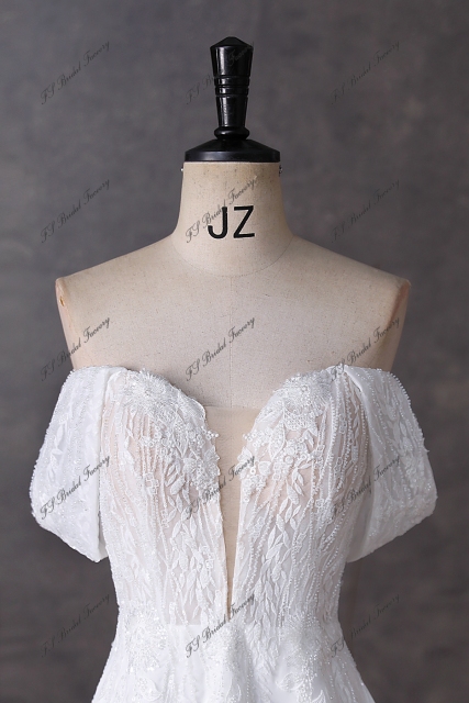 Detached Off Shoulder Sleeve Beading Lace A Line Chiffon Wedding Dress