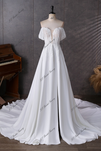 Detached Off Shoulder Sleeve Beading Lace A Line Chiffon Wedding Dress