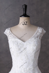 Cap Sleeve Soft Beading Lace Tulle Wedding Dress