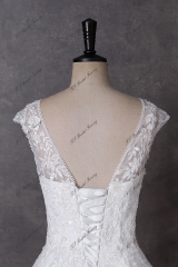 Cap Sleeve Soft Beading Lace Tulle Wedding Dress