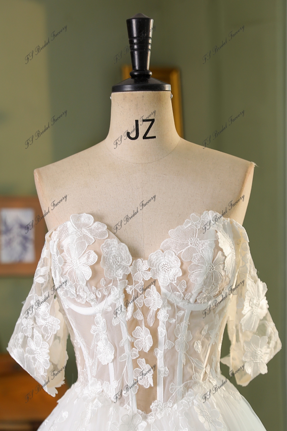 3D Flowy Lace V Basque Waist Princess Wedding Dress