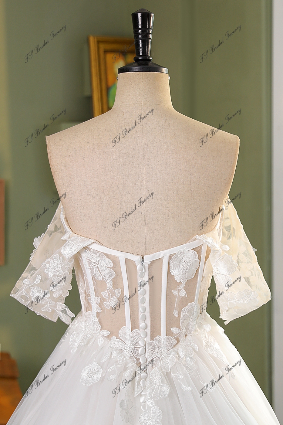 3D Flowy Lace V Basque Waist Princess Wedding Dress