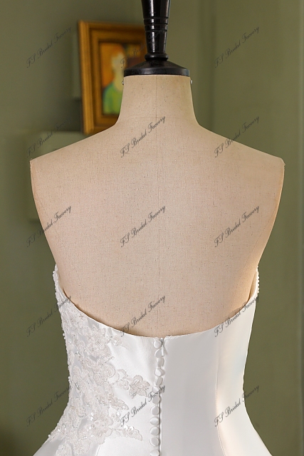 Strapless Mikado Ballgown Wedding Dress