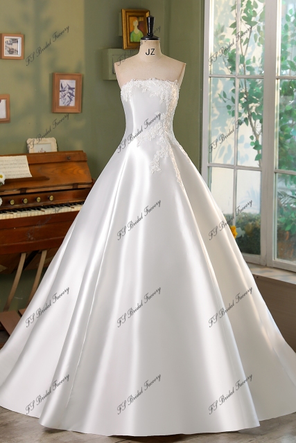Strapless Mikado Ballgown Wedding Dress