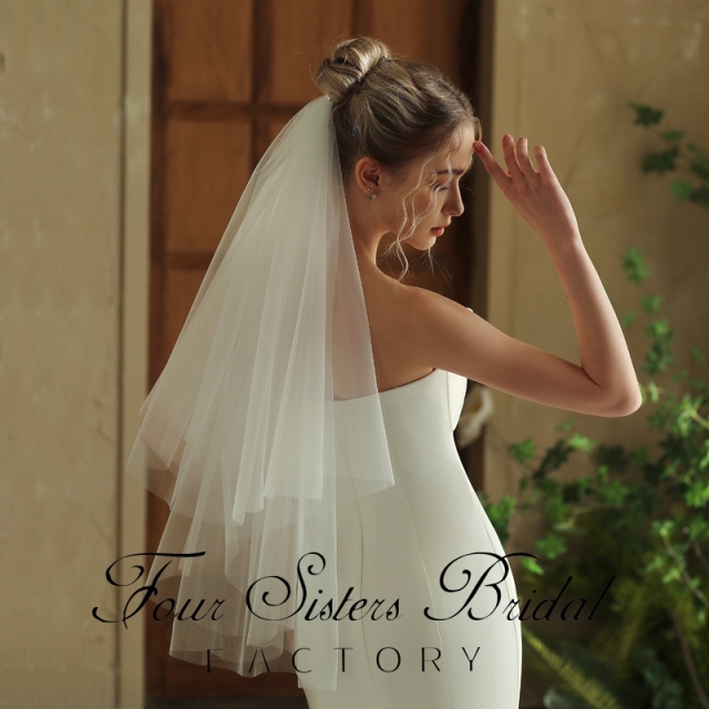 Short Plain Two Layers Bridal Veils