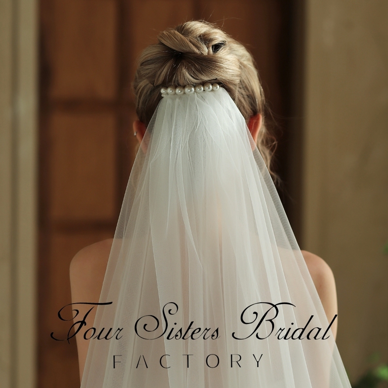 Short Plain Two Layers Bridal Veils