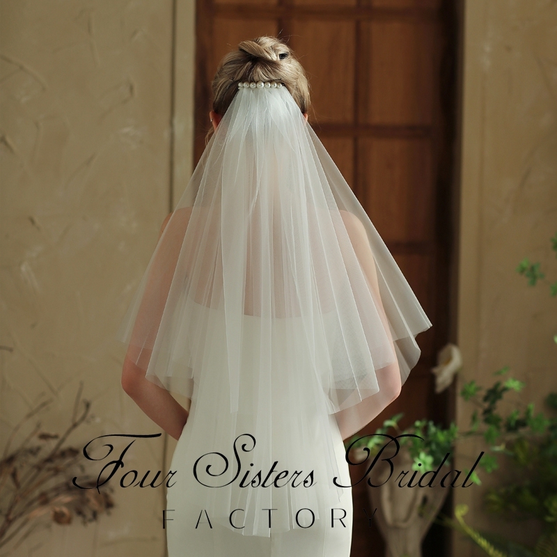 Short Plain Two Layers Bridal Veils