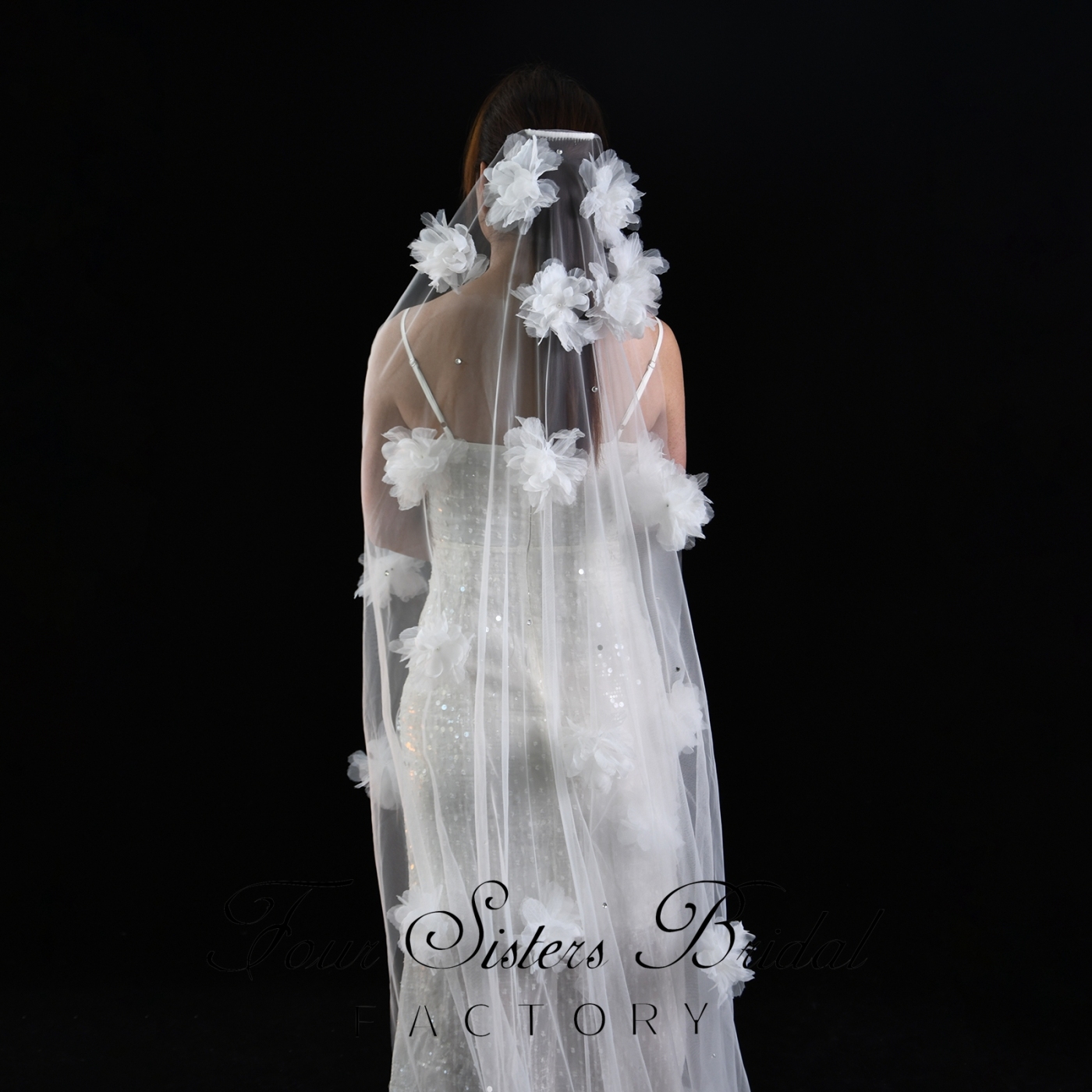 3D Beading Flowers Bridal Veils